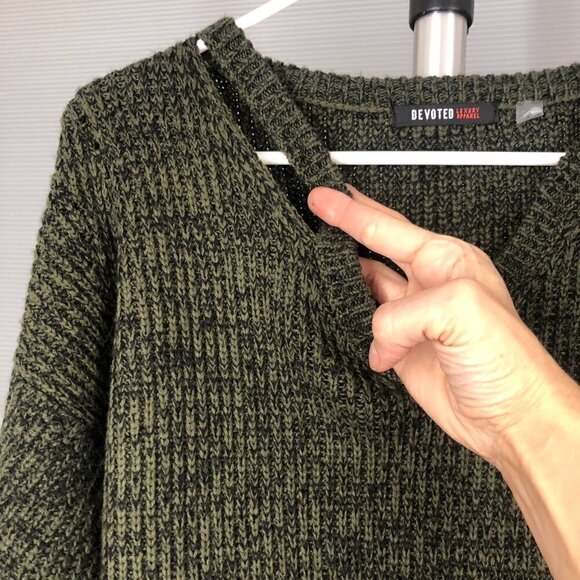 Devoted Peakaboo Collar Dark Green Black VNeck Knit Sweater Sz M - Picture 3 of 12